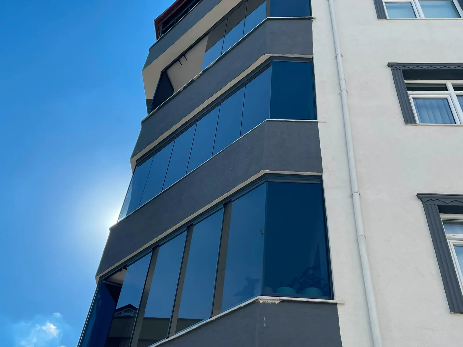 Cam Balkon Sistemleri