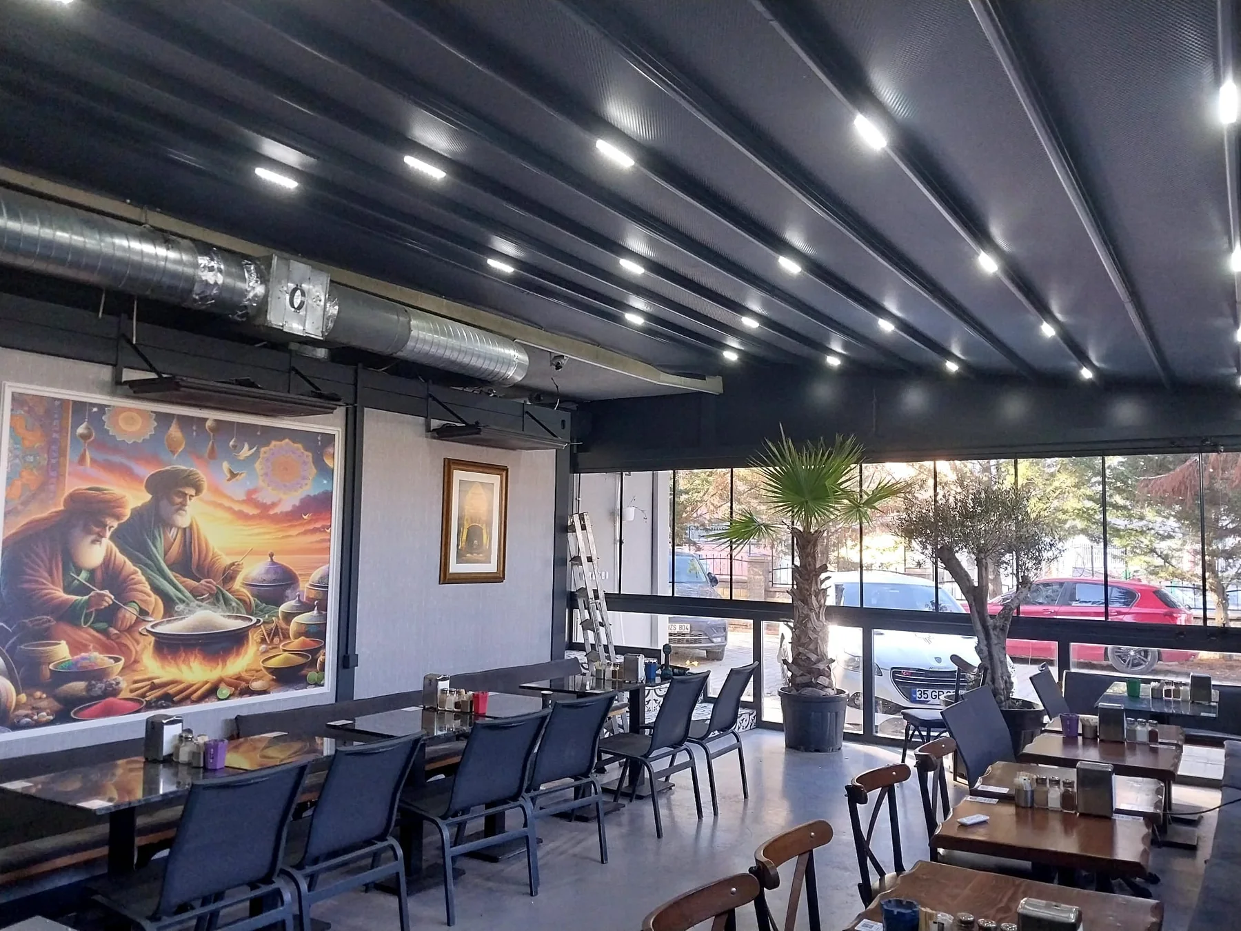 LED aydınlatmalı rolling roof iç mekân görünümü 1